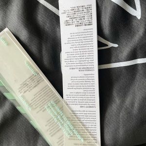 Off white. New with tags size medium   Black hoody